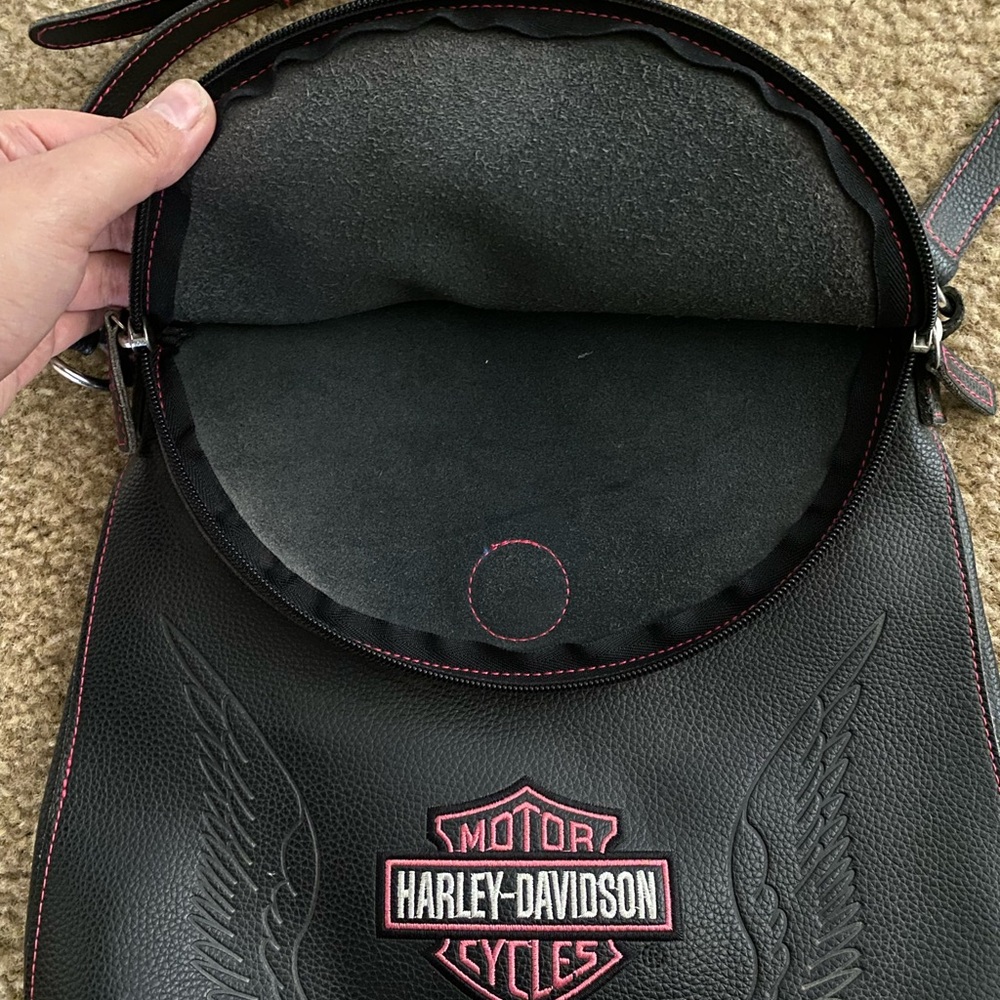 Harley-Davidson Black Leather Shoulder Bag - Picture 4 of 5